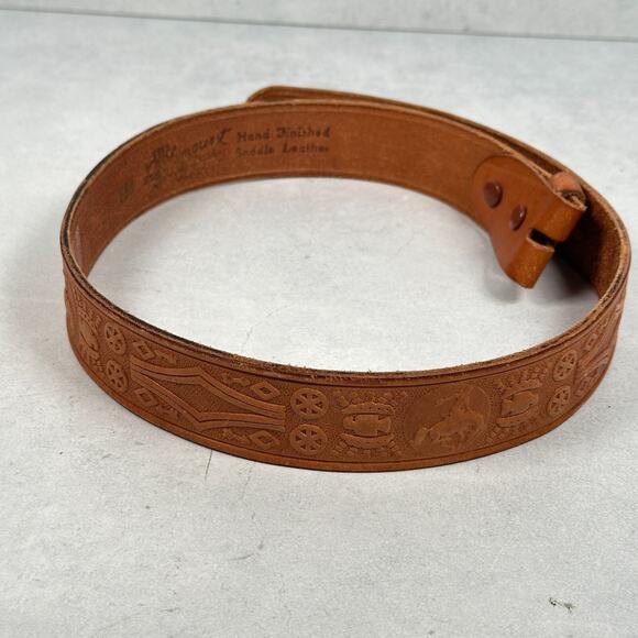 VTG Rockmount Ranch Wear Belt Womens 28 Brown Hand-Tooled Southwestern Aztec - Picture 3 of 11